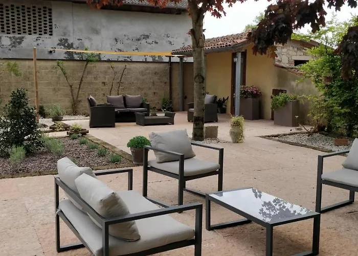 L'albara - Wines, Pool & *
