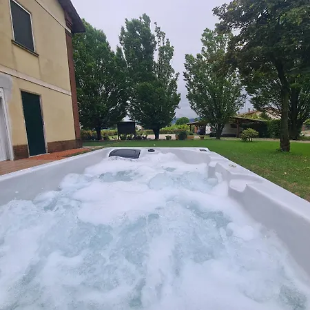 L'albara - Wines, Pool & * Villaganzerla